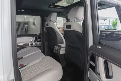 Mercedes-Benz G63 AMG | Fully loaded | Original Matte White | Japanese Specs-15