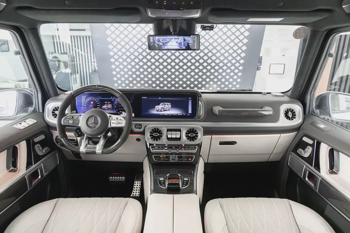 Mercedes-Benz G63 AMG | Fully loaded | Original Matte White | Japanese Specs-10-10