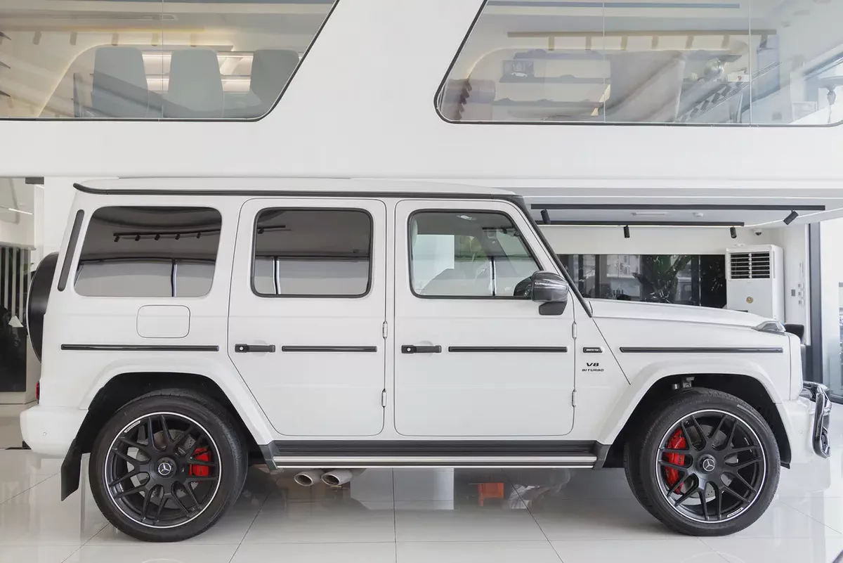Mercedes-Benz G63 AMG | Fully loaded | Original Matte White | Japanese Specs-6-6