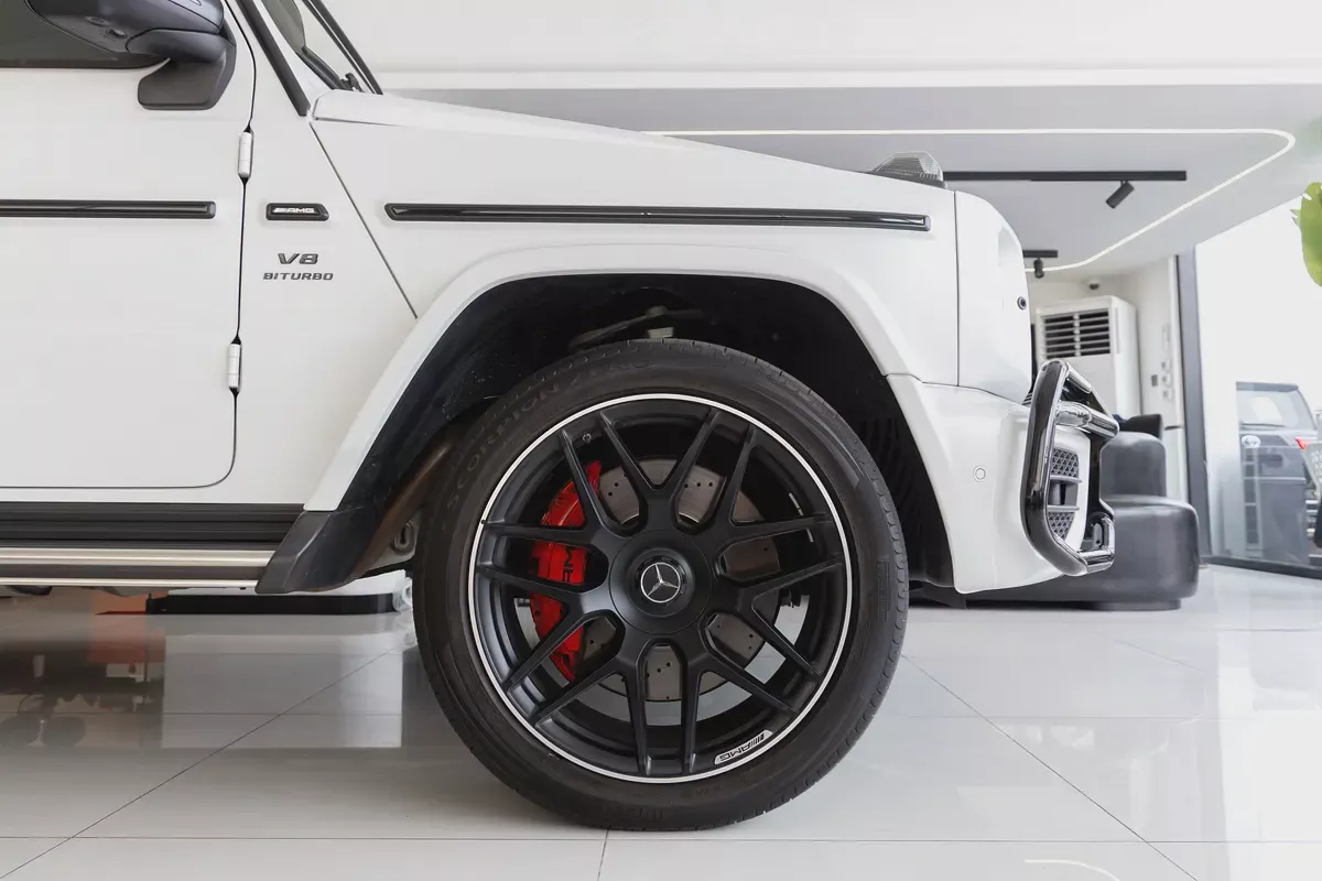 Mercedes-Benz G63 AMG | Fully loaded | Original Matte White | Japanese Specs-7-7