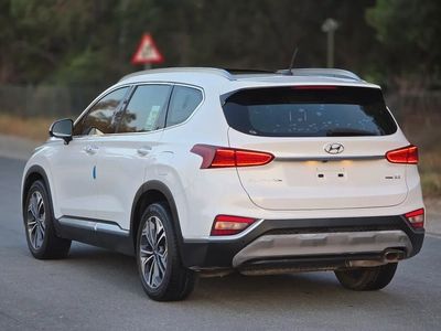 Hyundai Santa Fe 2020 Premium Plus | GCC Specs | Low Mileage | Pristine Condition-6