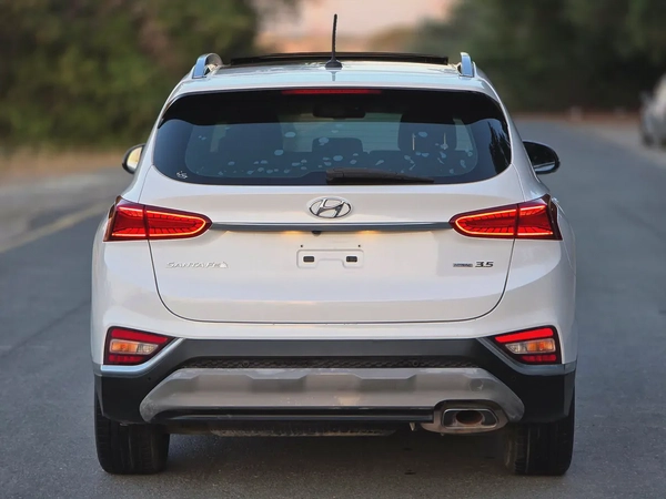 Hyundai Santa Fe 2020 Premium Plus | GCC Specs | Low Mileage | Pristine Condition