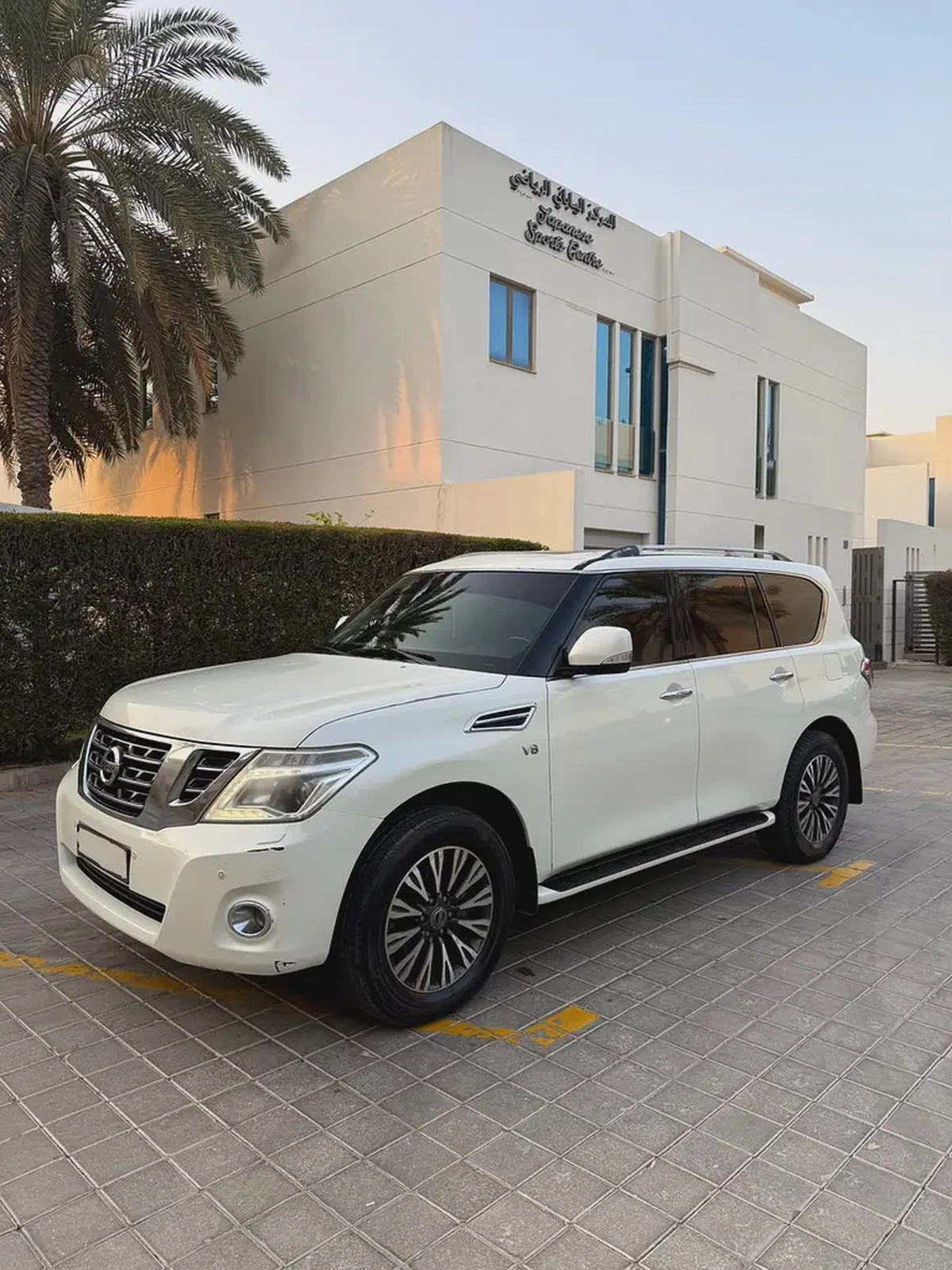 Nissan Patrol LE Titanium 2017 GCC Specs