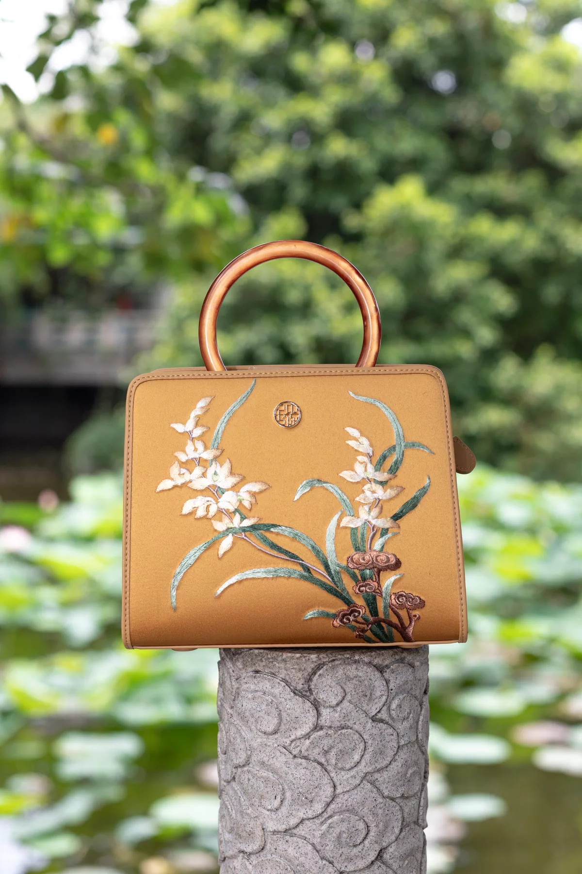 Silk Road - Handcraft Embroidery Silk Orchid Leather Handbag