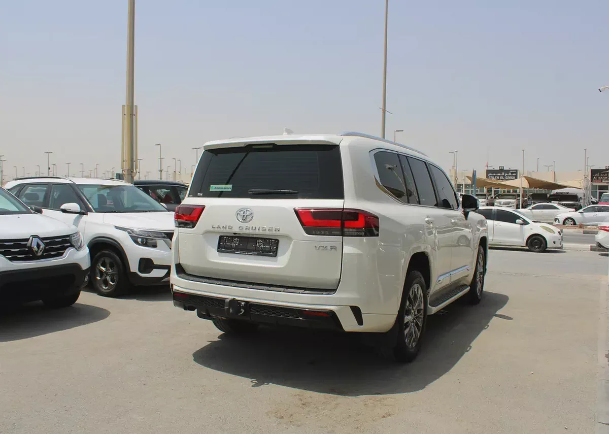 Toyota Land Cruiser VXR 2025 | GCC  Orginal piant-5-5