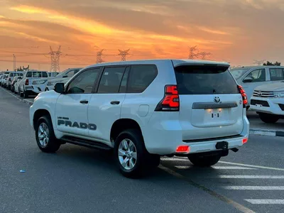 Toyota Prado TXL1 2023 Toyota Prado 2.7L V4-Petrol- AWD 4x4 - GCC -No Accident Free - 7 Seater - 3600-4