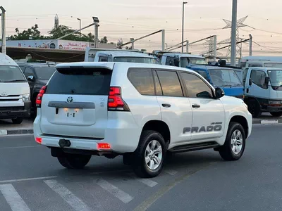 Toyota Prado TXL1 2023 Toyota Prado 2.7L V4-Petrol- AWD 4x4 - GCC -No Accident Free - 7 Seater - 3600-7