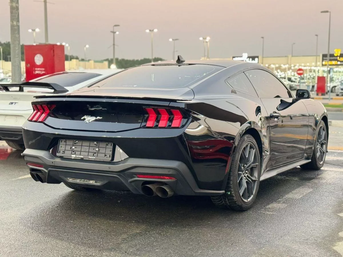 Ford Mustang PREMIUM-2-0
