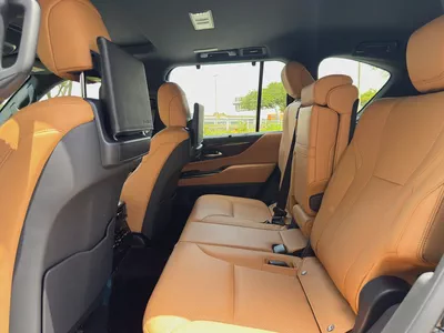 Lexus LX 700h Signature 2026 | Brand New | GCC Specs-12