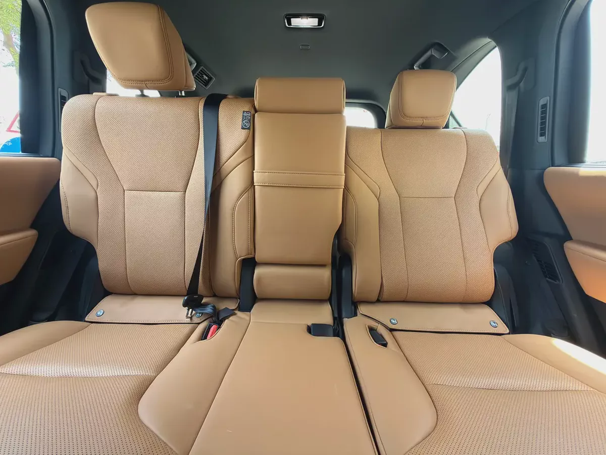 Lexus LX 700h Signature 2026 | Brand New | GCC Specs-15-15
