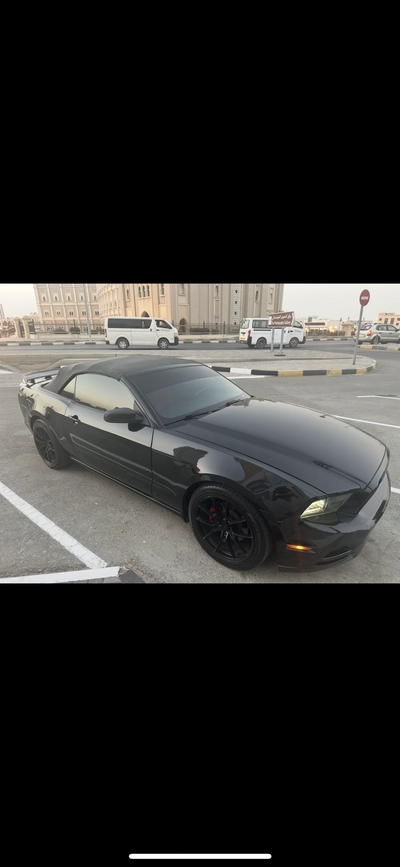 Ford Mustang V6 Convertible-5
