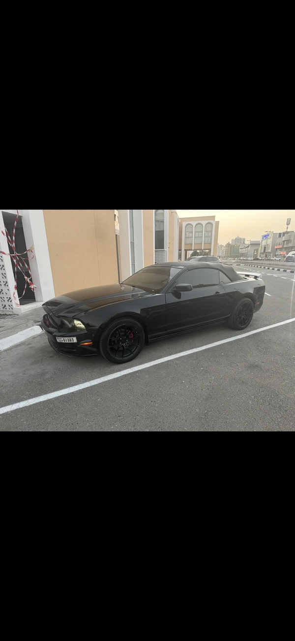 Ford Mustang V6 Convertible