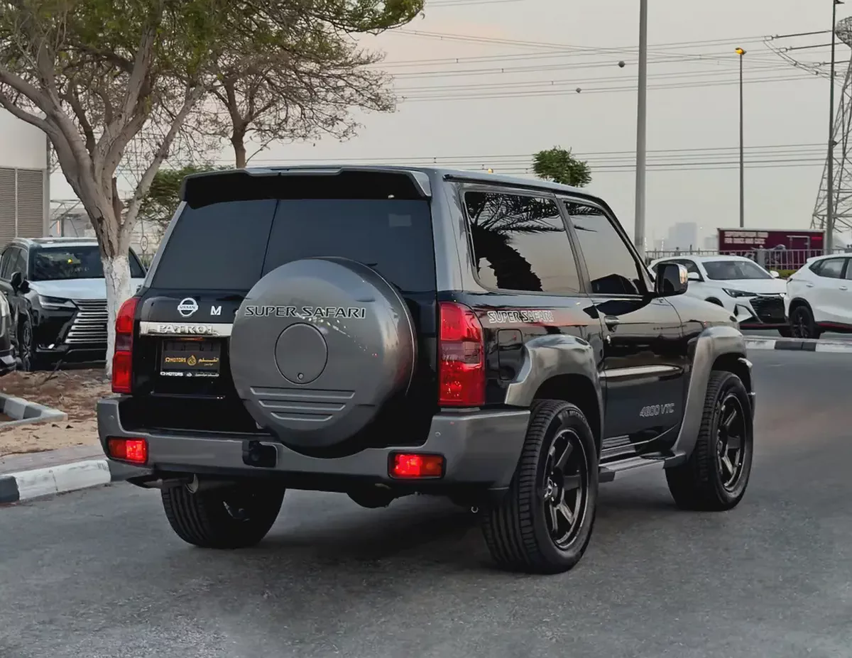 2023 Nissan Patrol Super Safari 3-Door, Dealer Warranty, GCC Specifications-6-6