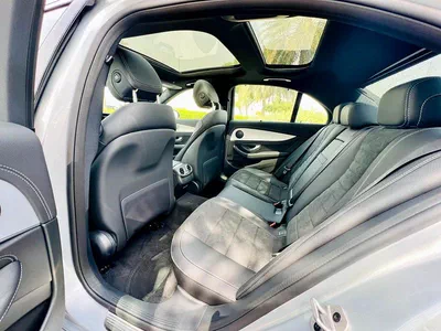 MERCEDES BENZ E200 AMG | BRAND NEW | GCC SPECS | YEAR: 2023 | 5-YEAR GARGASH WARRANTY-4