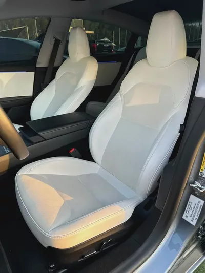 2025 Tesla Model 3 Long Range | GCC Specs | Brand New Condition-4