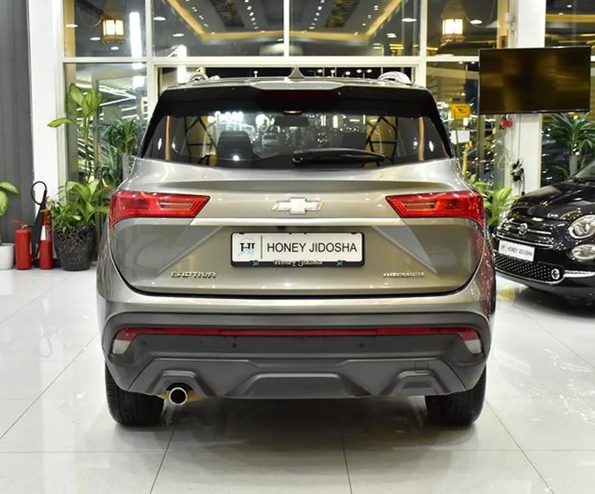 Chevrolet Captiva Premier ( 2023 Model ) in Grey Color GCC Specs-2-2