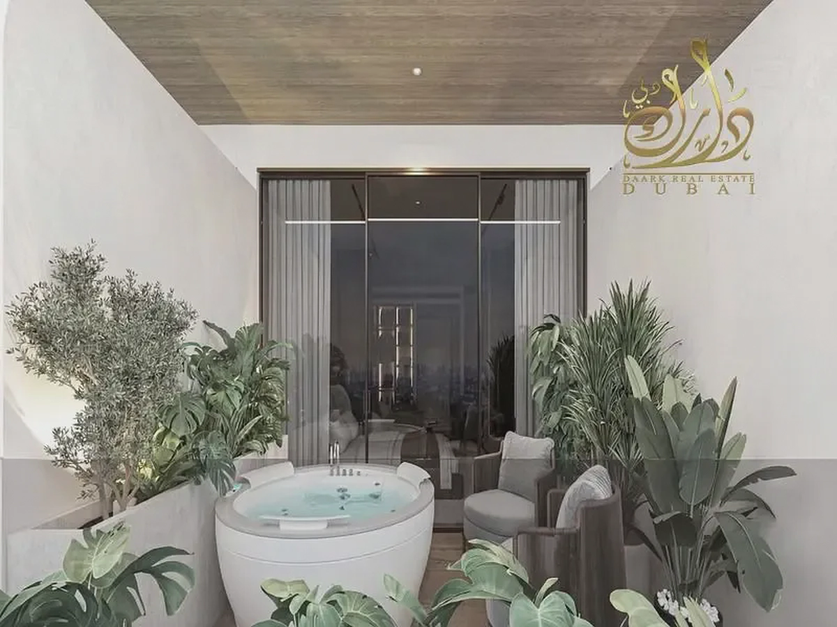 VERY CLOSE TO METRO--PRIVATE JACUZZI--SPACIOUS LAYOUTS-INVESTOR DEAL-4-4