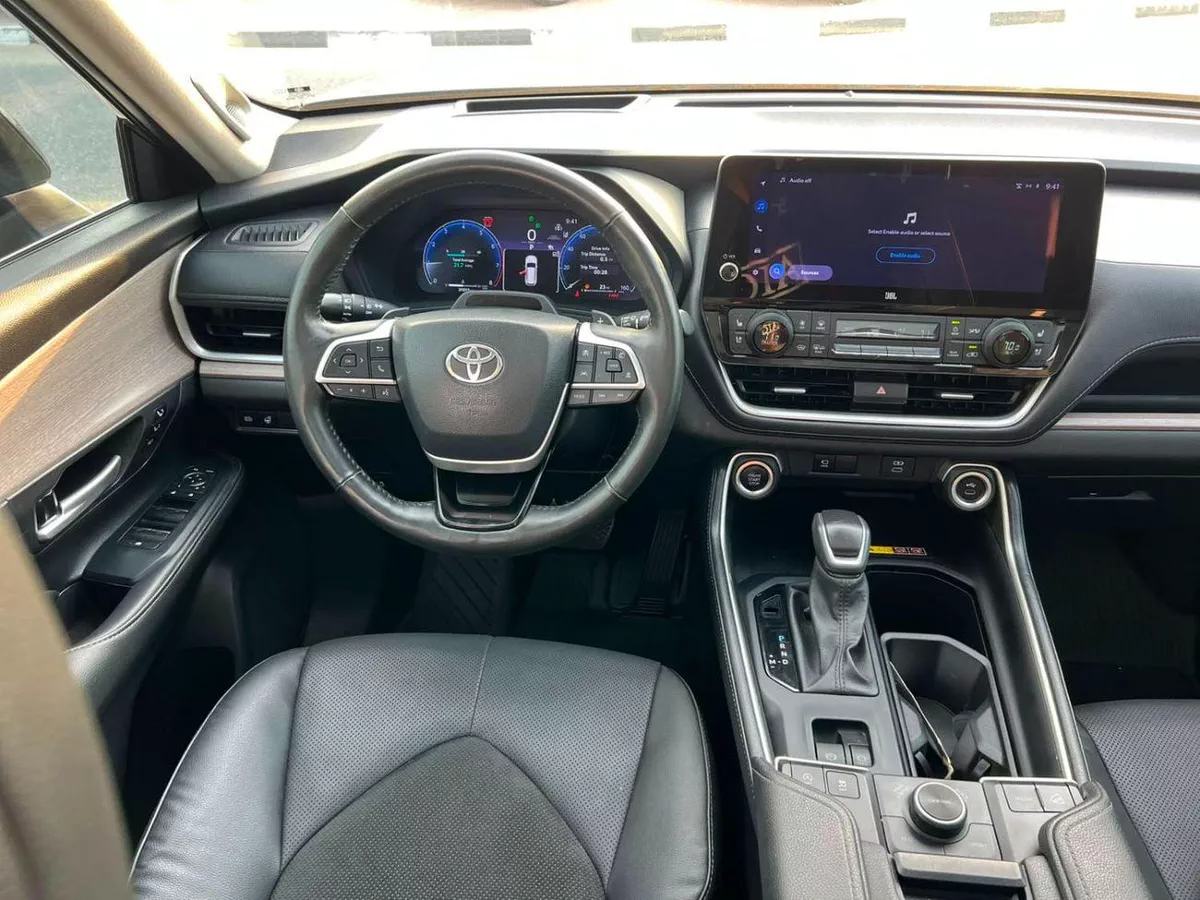 Toyota Grand Highlander  2024 Toyota Grand Highlander PLATINUM 2.4L V4 Turbo - Panoramic View - 360* 5 CAM - HUD - AWD 4x4 Fu-14-0
