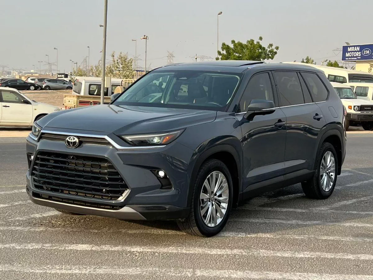 Toyota Grand Highlander  2024 Toyota Grand Highlander PLATINUM 2.4L V4 Turbo - Panoramic View - 360* 5 CAM - HUD - AWD 4x4 Fu-2-0