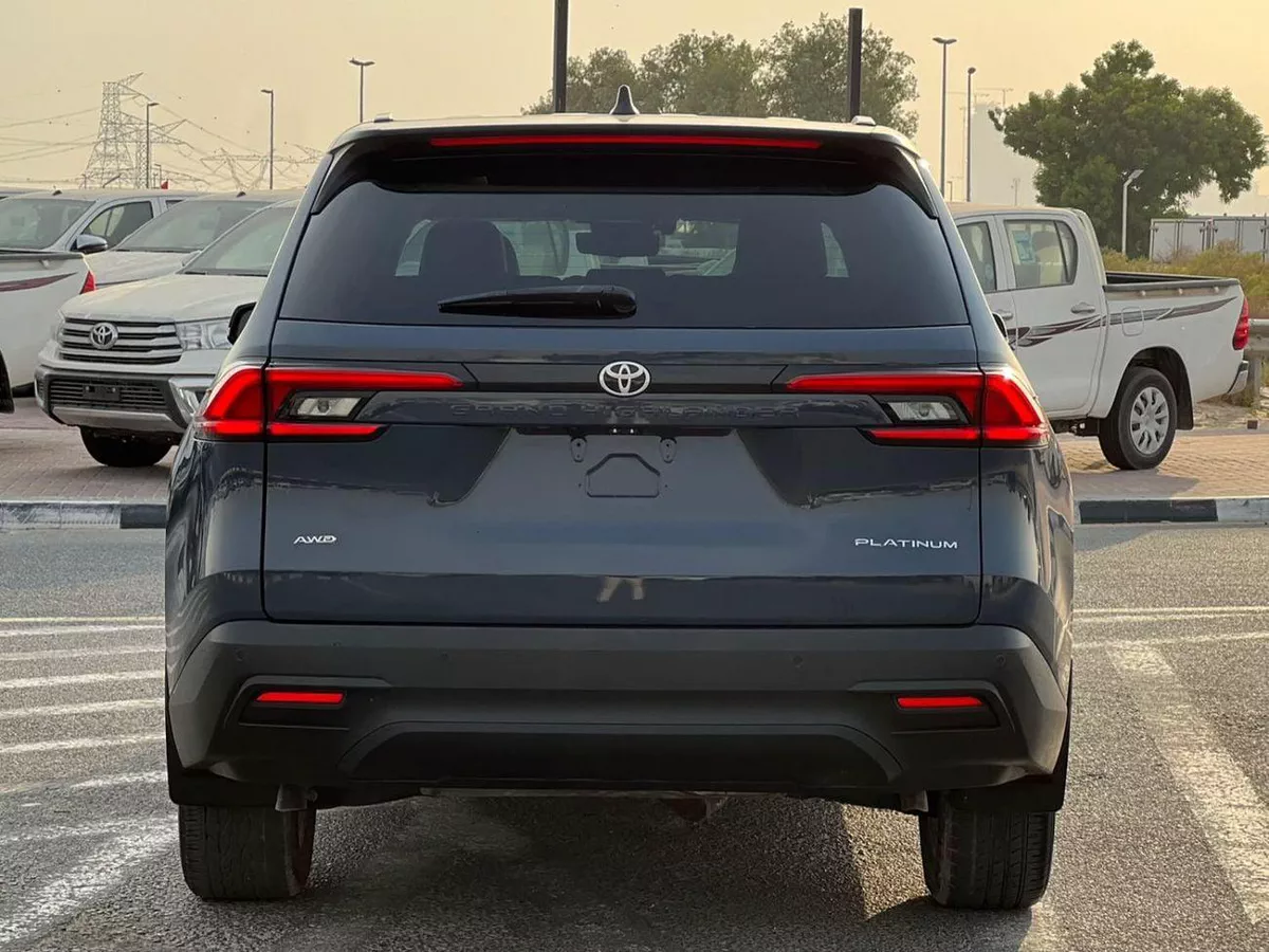 Toyota Grand Highlander  2024 Toyota Grand Highlander PLATINUM 2.4L V4 Turbo - Panoramic View - 360* 5 CAM - HUD - AWD 4x4 Fu-4-0