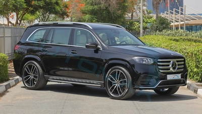 ( For Export ) 2026 Mercedes-Benz GLS 450 AMG 4MATIC EQ Boost AWD GCC BRAND NEW-3