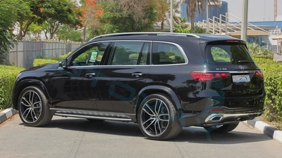 ( For Export ) 2026 Mercedes-Benz GLS 450 AMG 4MATIC EQ Boost AWD GCC BRAND NEW-4