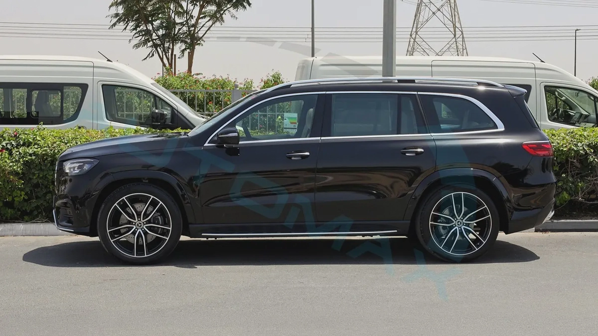 ( For Export ) 2026 Mercedes-Benz GLS 450 AMG 4MATIC EQ Boost AWD GCC BRAND NEW-19-19