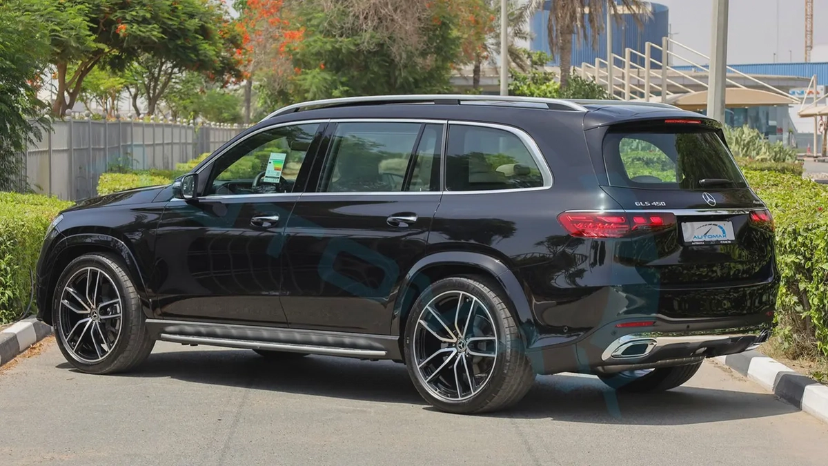 ( For Export ) 2026 Mercedes-Benz GLS 450 AMG 4MATIC EQ Boost AWD GCC BRAND NEW-4-4