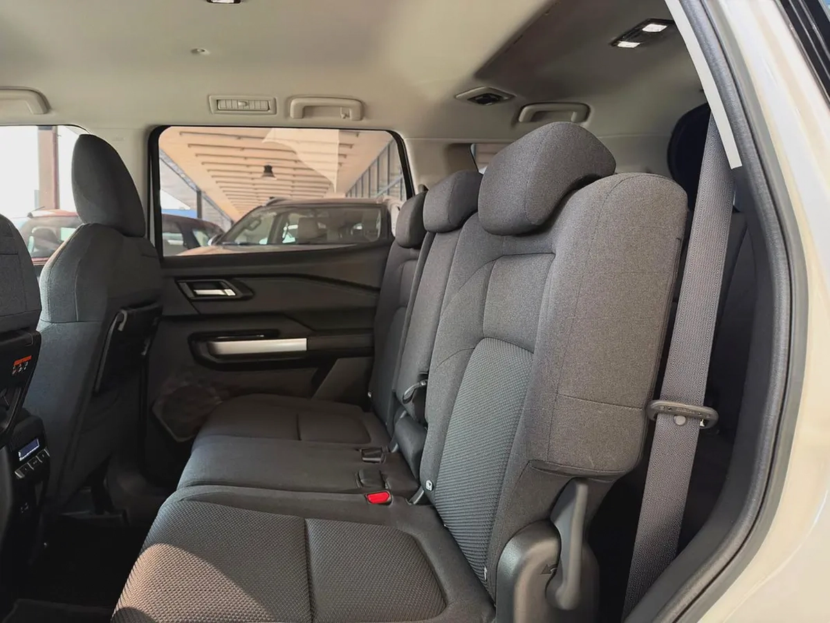 MITSUBISHI DESTINATOR 2026 MODEL // GCC SPECS // WELL MAINTAINED-4-4