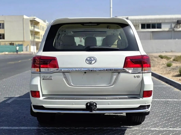 Toyota Land Cruiser GXR V6 Grand Touring 2019 GCC Specs