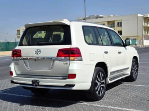 Toyota Land Cruiser GXR V6 Grand Touring 2019 GCC Specs