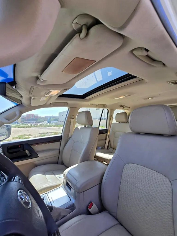 Toyota Land Cruiser GXR V6 Grand Touring 2019 GCC Specs