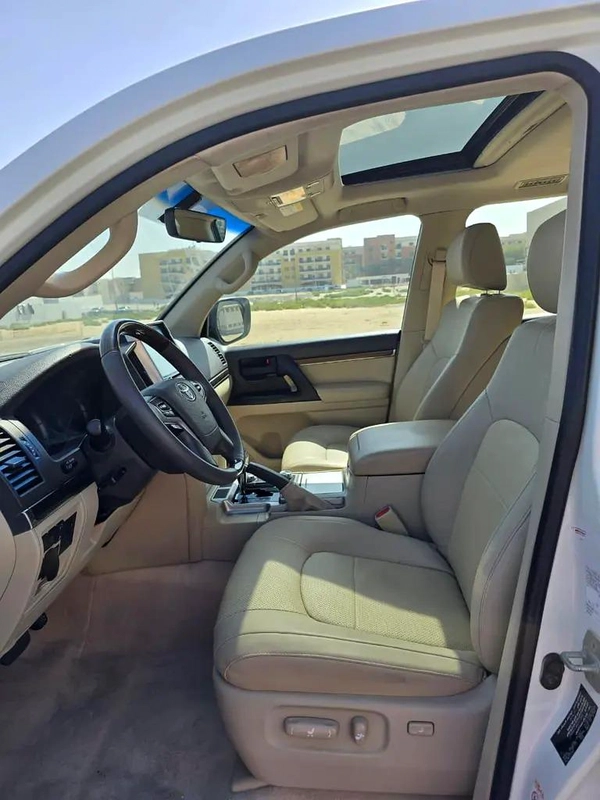 Toyota Land Cruiser GXR V6 Grand Touring 2019 GCC Specs