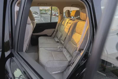 LAND CRUISER GXR | LC300 | 2026 | GCC | 4WD | V6 3.5L | 1 electric chair | Petrol | 7 seat |-12