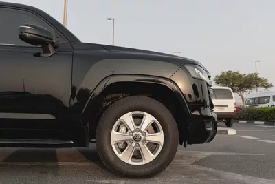 LAND CRUISER GXR | LC300 | 2026 | GCC | 4WD | V6 3.5L | 1 electric chair | Petrol | 7 seat |-7