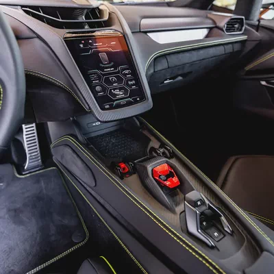 2024 LAMBORGHINI  REVUELTO BRAND NEW ( FREE SERVICE CONTRACT )-16