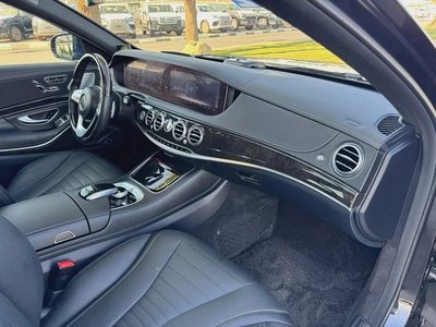 Mercedes-Benz S450L long wheel Base  Auction Grade 4.5/B All original Paint low Kilometer NEAT AND C-9