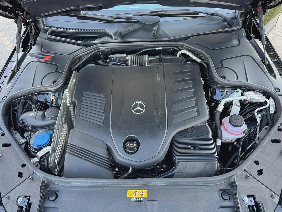 Mercedes-Benz S450L long wheel Base  Auction Grade 4.5/B All original Paint low Kilometer NEAT AND C-16-16