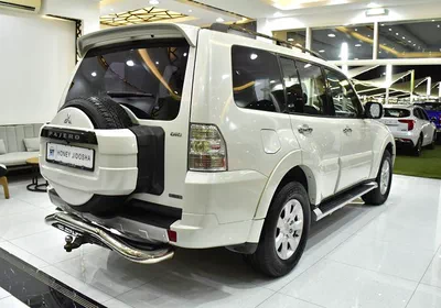 Mitsubishi Pajero GLS Di-D ( 2012 Model ) in White Color GCC Specs-6