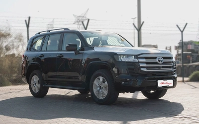 Toyota Land Cruiser GXR 3.5L petrol 2026 with sunroof and 360 camera-0
