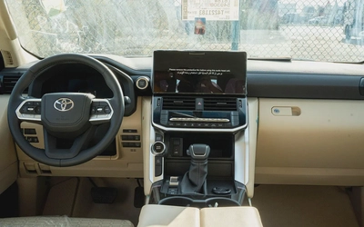 Toyota Land Cruiser GXR 3.5L petrol 2026 with sunroof and 360 camera-12