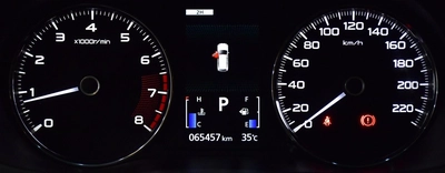 Mitsubishi Montero Sport ( 2019 Model ) in Silver Color GCC Specs-11