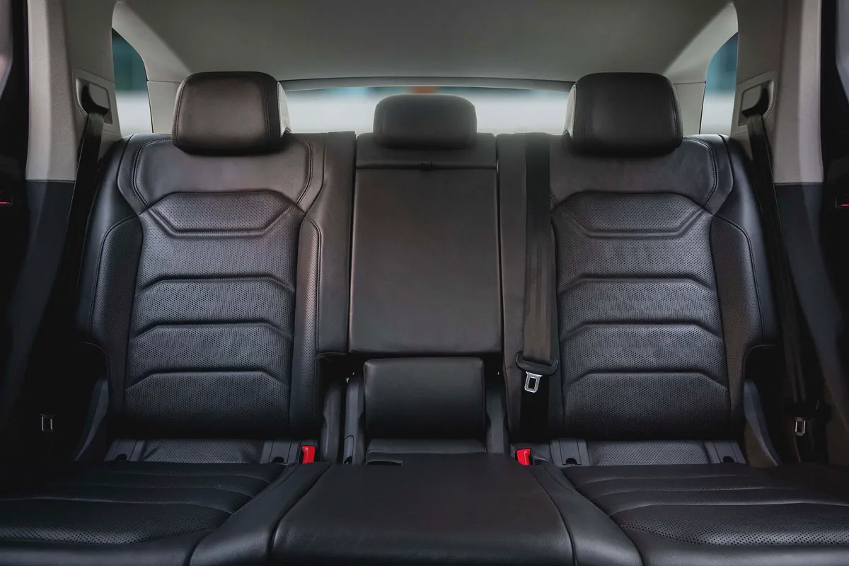 2,076 P.M | Touareg Highline | 0% Downpayment | Under Warranty!-11-11