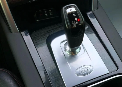 Land Rover Discovery Sport S-8