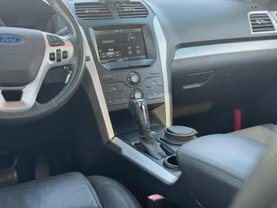 Ford Explorer XLT 2014 - Japanese Specs-15