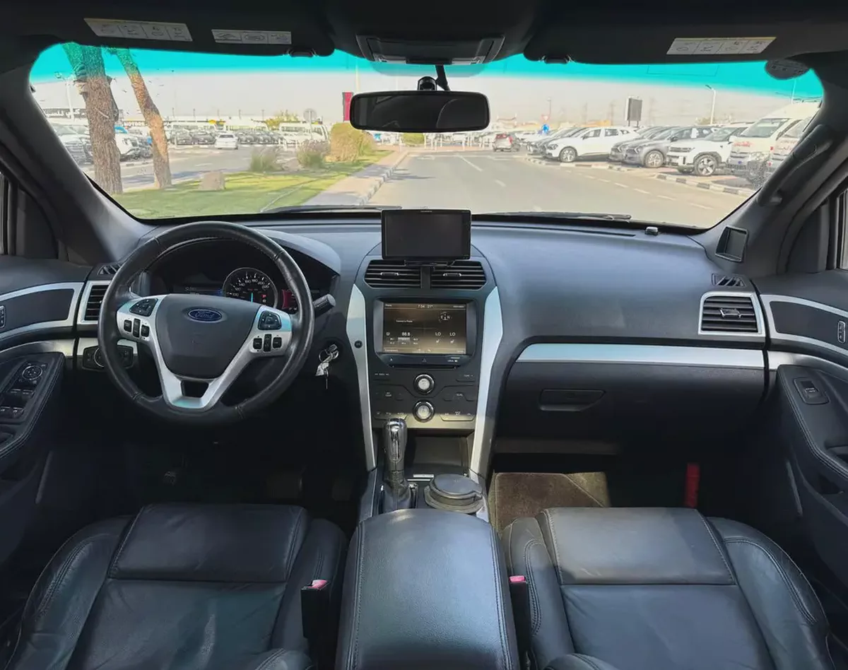 Ford Explorer XLT 2014 - Japanese Specs-13-13