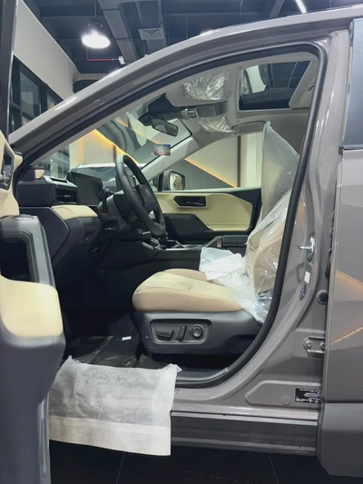 2026 Toyota RAV4 XLE HYBRID 2.5L GCC Specs - Brand New Condition تويوتا RAV4 XLE هايبرد 2.5 لتر-12