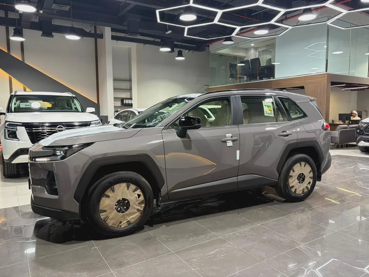 2026 Toyota RAV4 XLE HYBRID 2.5L GCC Specs - Brand New Condition تويوتا RAV4 XLE هايبرد 2.5 لتر-1-1