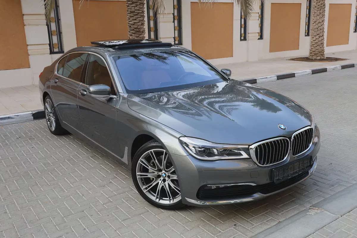 BMW 7 SERIES-730LI-2019-112000KM-GCC SPECS-EXCELLENT CONDITION-1-1