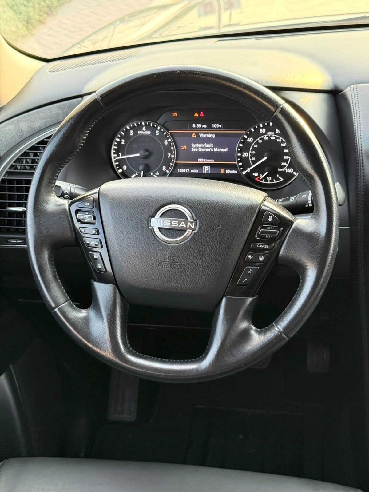 Nissan Armada SL 2022-9-0